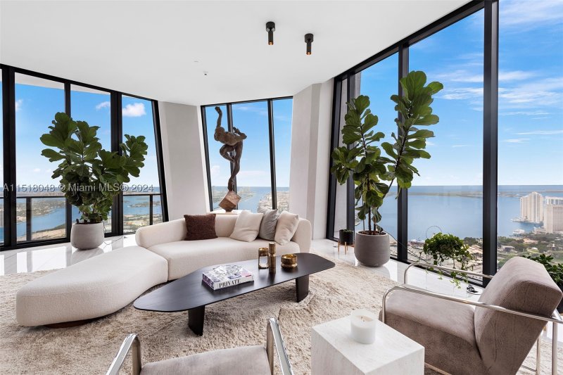 Condo for sale at One Thousand Museum 5501