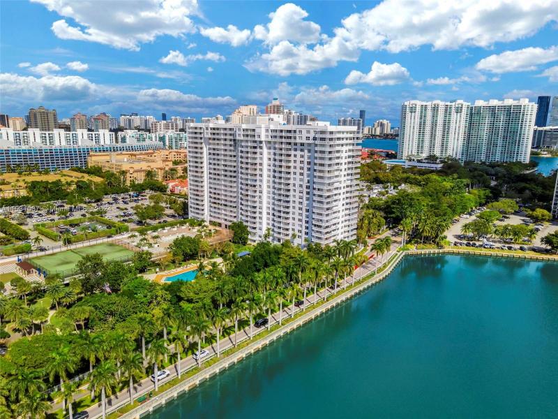 Rent A11531037 Bellini Bal Harbour, Condo 803E Listed For 2,200