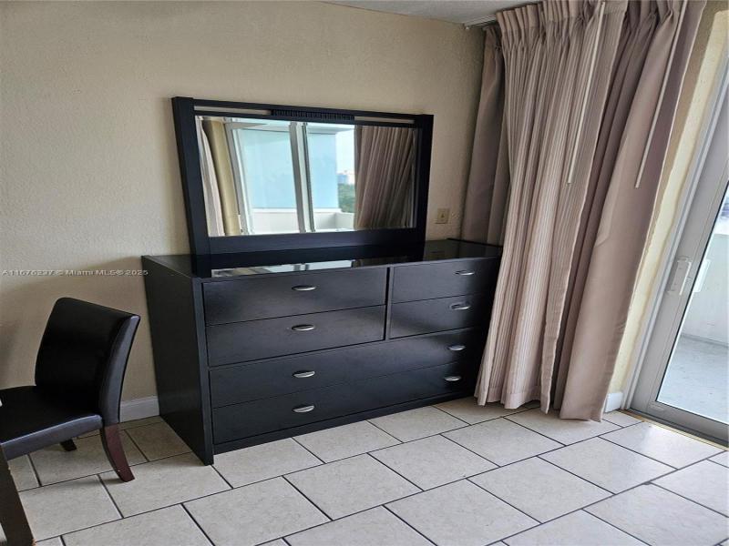 Comprar apartamento en Aventura Beach Club 237
