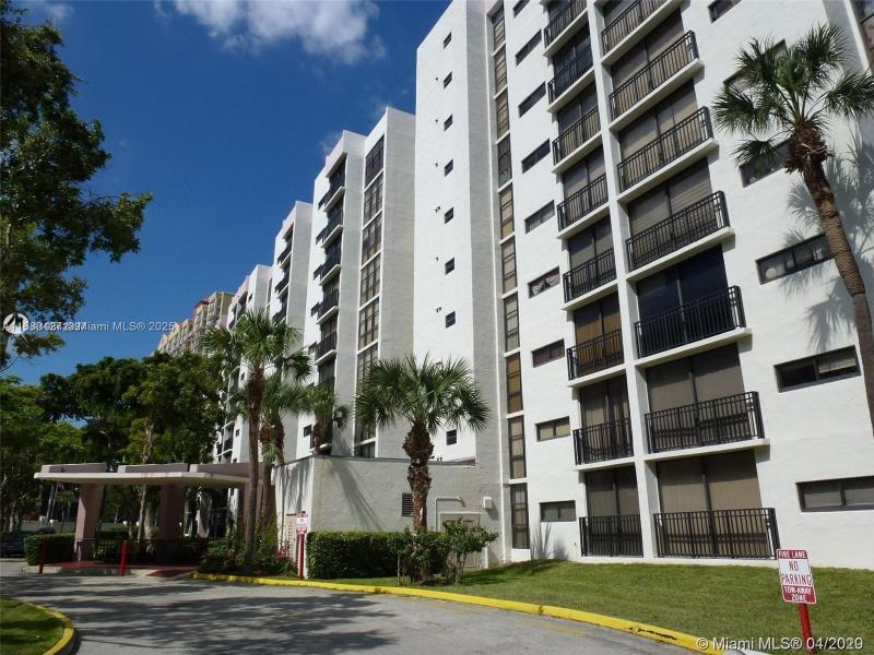 Comprar apartamento en Plaza of the Americas 412-IV