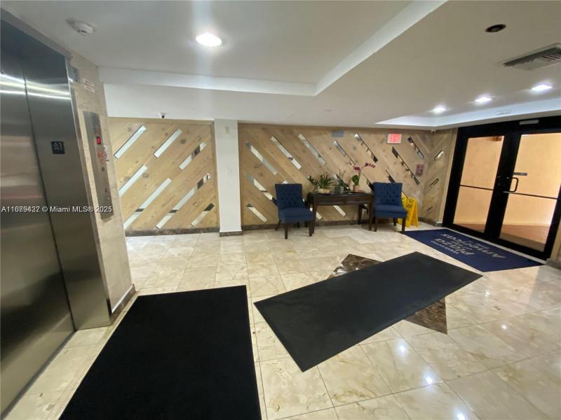 Comprar apartamento en Plaza of the Americas 412-IV