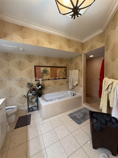 Comprar apartamento no Turnberry Village 803
