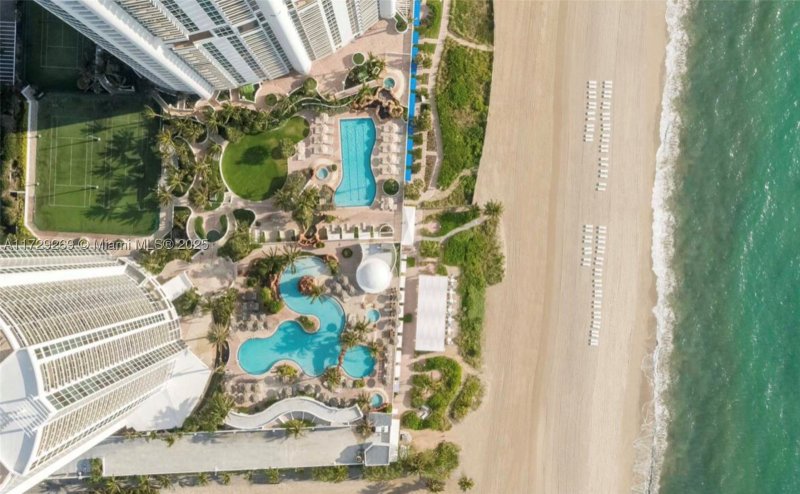 Condo for sale at Trump International Sonesta Beach Resort 916