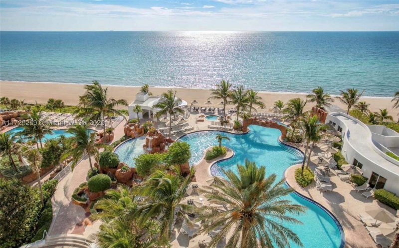 Condo for sale at Trump International Sonesta Beach Resort 916