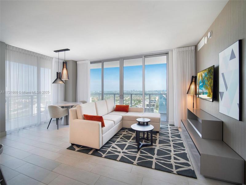 Comprar apartamento no Hyde Beach House T3502