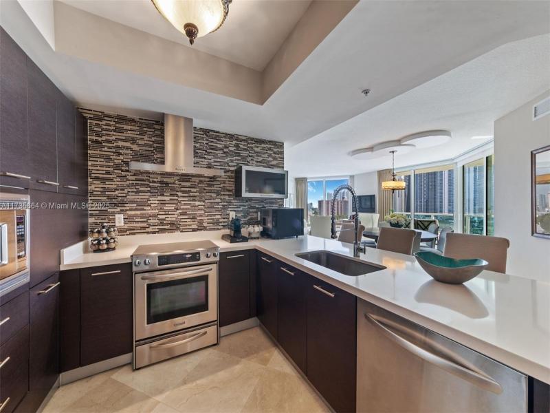 Property photo # 4