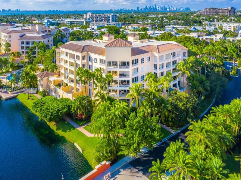 Ocean Club Resort Villa One Apt #405