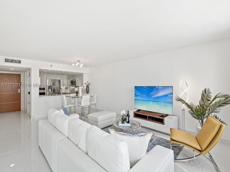 Condo for sale at South Pointe Tower 906