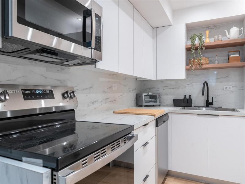 Property photo # 8