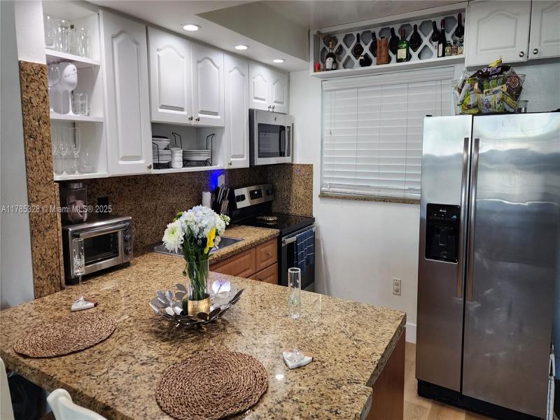 Property photo # 9