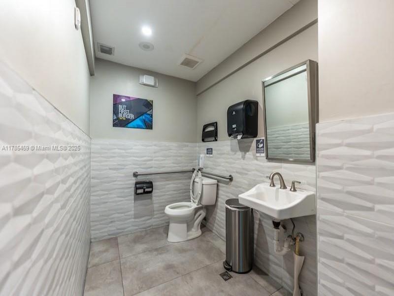 Property photo # 3