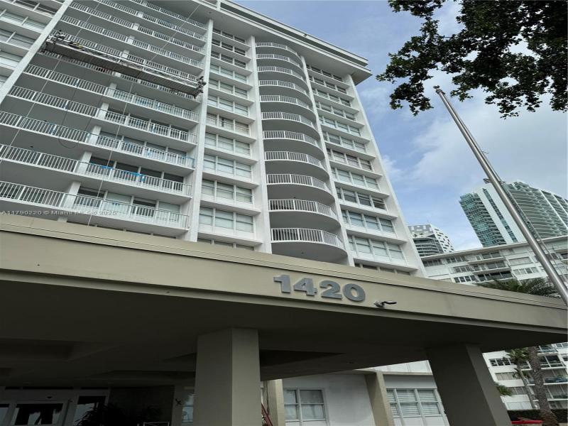 Bayshore Place Apt #103A1