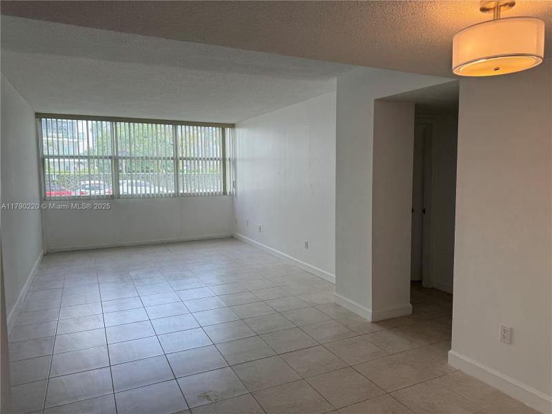 Comprar apartamento en Bayshore Place 103A1