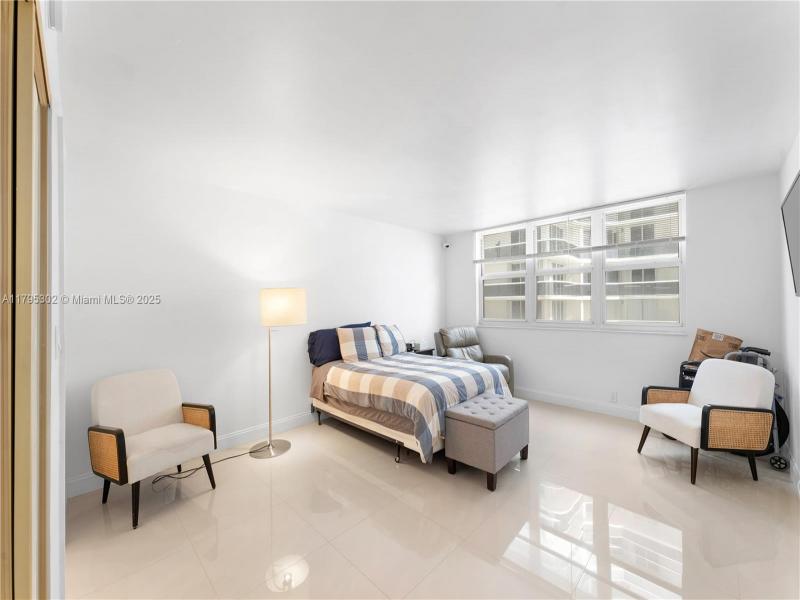Property photo # 4
