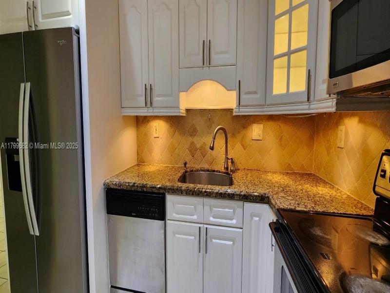 Property photo # 9