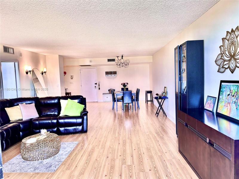 Condo for sale at Olympus Towers 905