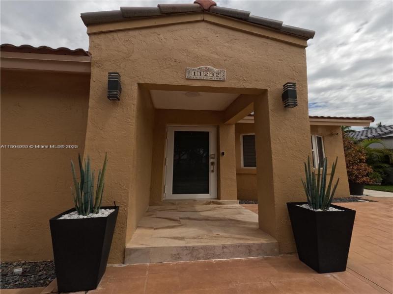 Property photo # 0