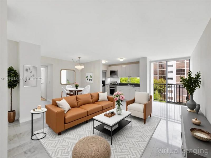 Condo for sale at Plaza of the Americas 521