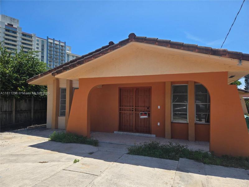 Property photo # 0