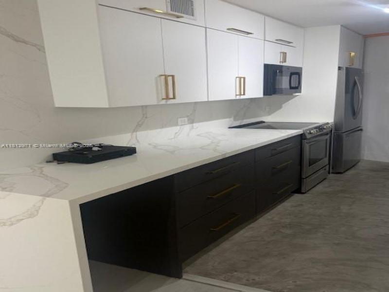 Property photo # 4