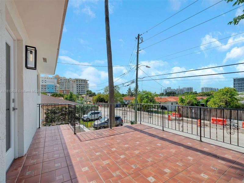 Property photo # 9