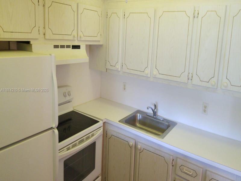 Property photo # 3