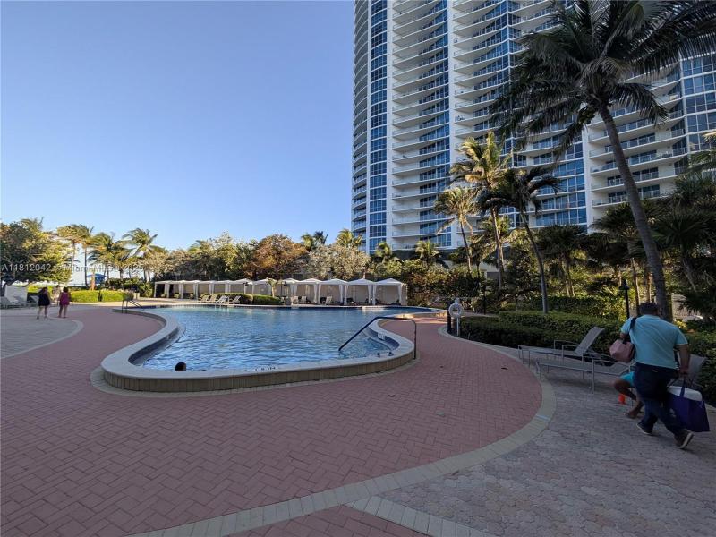 Property photo # 3
