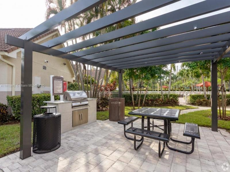 Property photo # 9