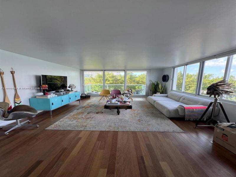 Property photo # 7