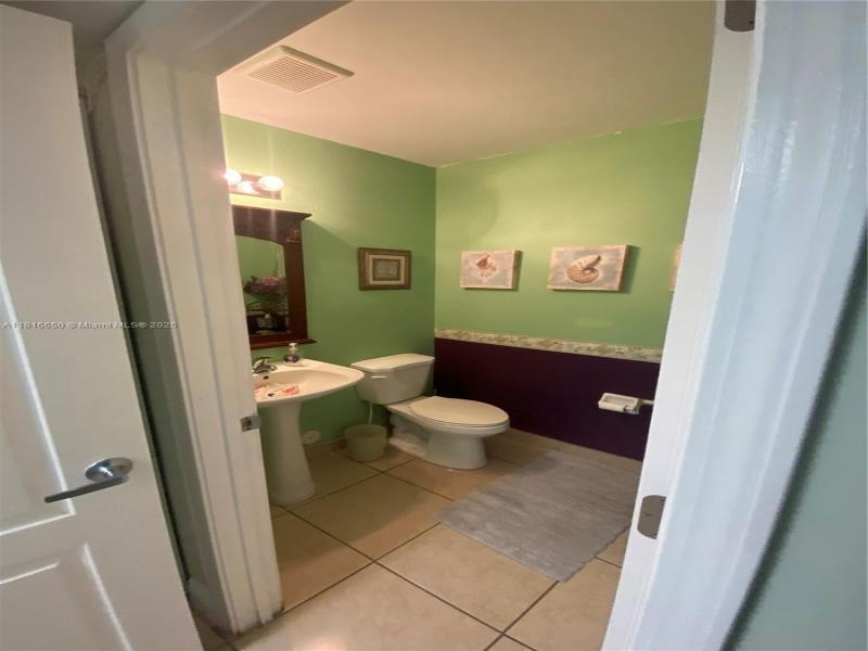 Property photo # 9