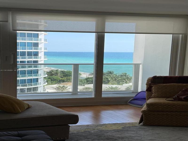Condo for sale at Alexander Towers 1010