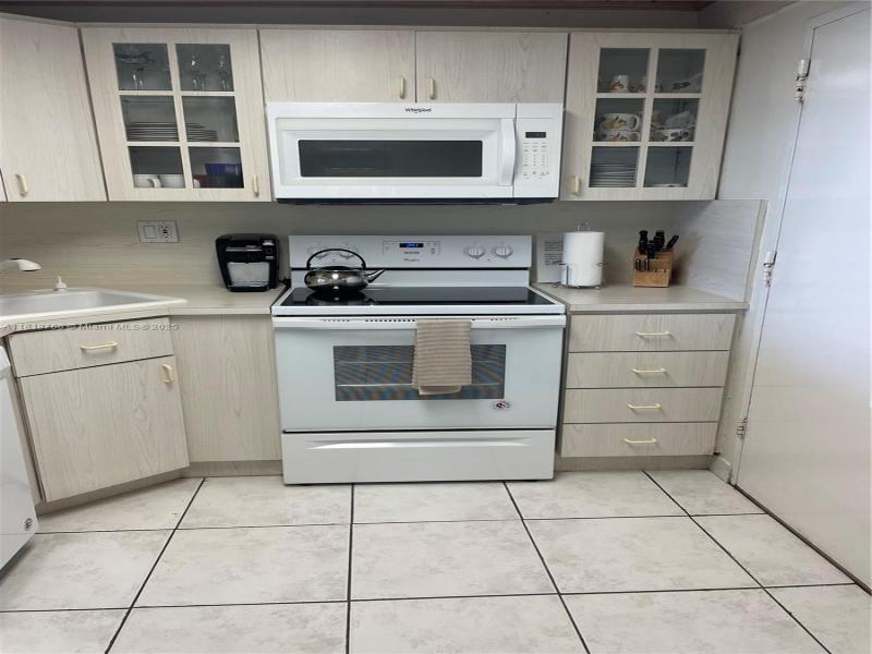 Alquiler de apartamento en Pavilion 1210