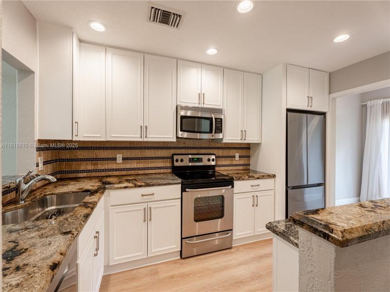 Property photo # 2