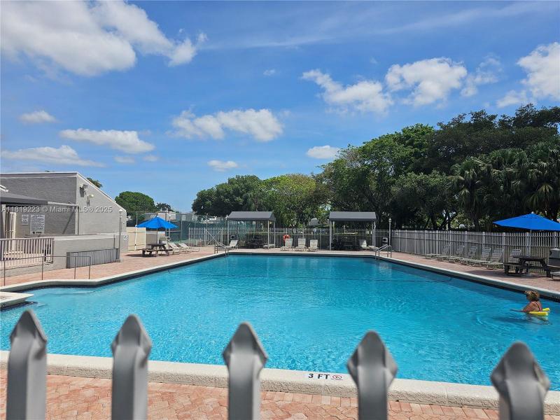 Property photo # 7