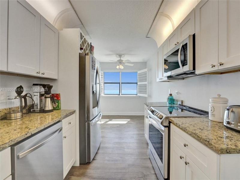 Property photo # 8