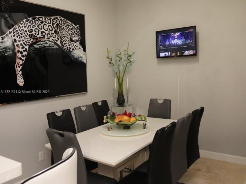 Property photo # 6