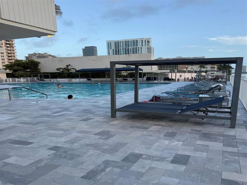 Plaza Towers North Apt #305