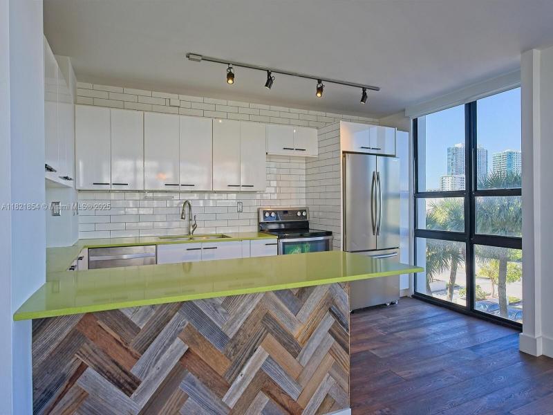 Property photo # 2