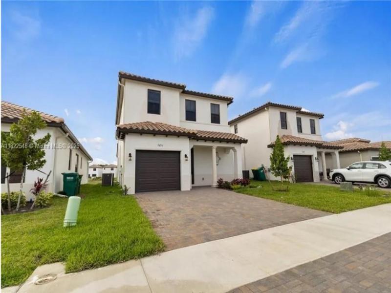 Property photo # 4