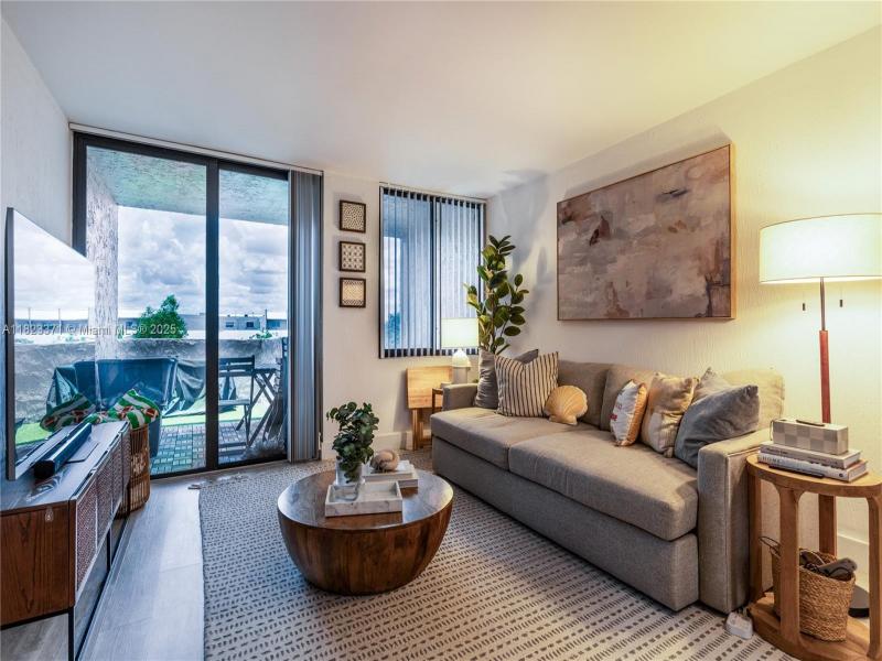 Property photo # 7