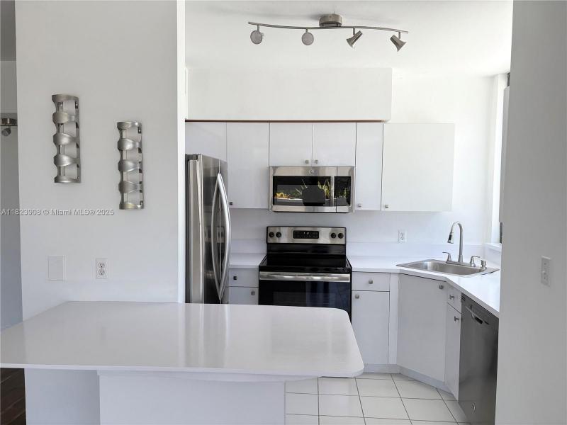 Property photo # 0