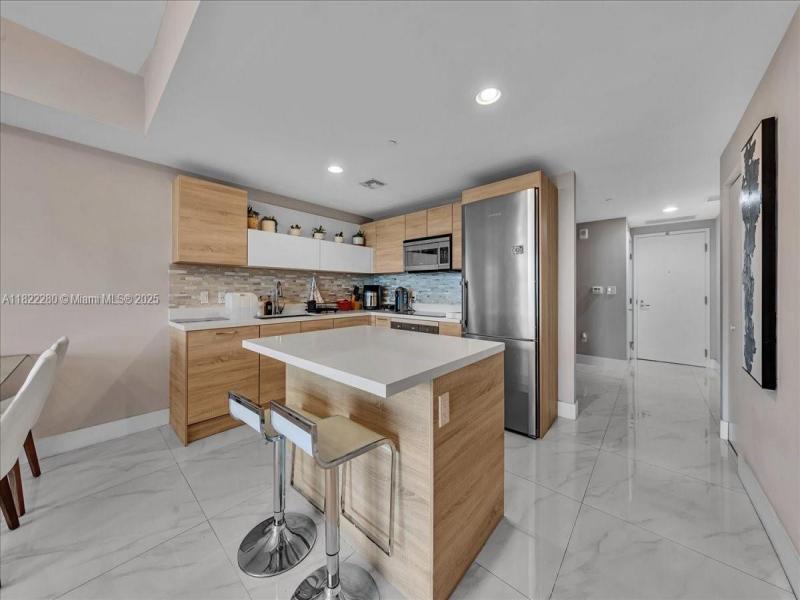 Property photo # 8