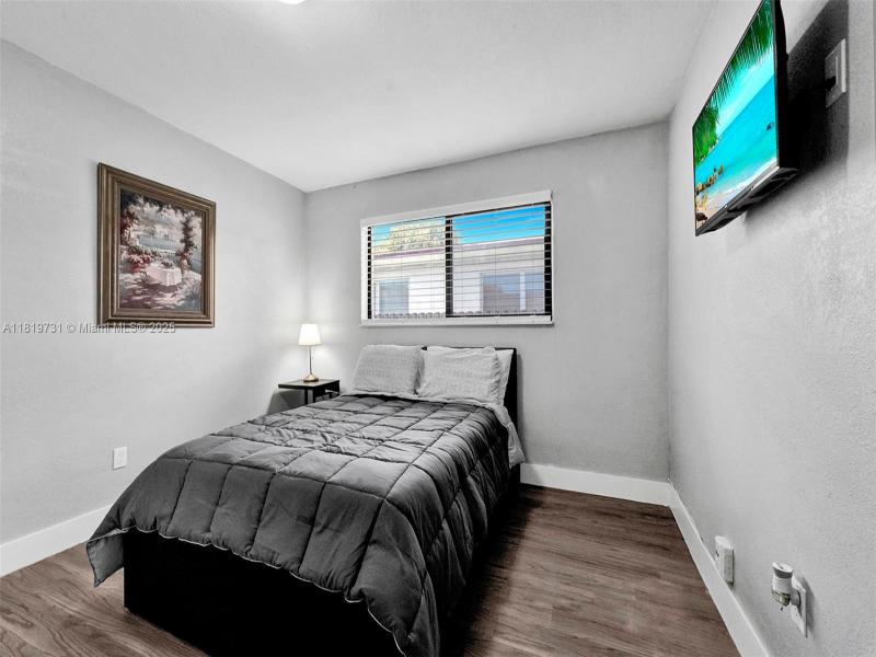 Property photo # 6