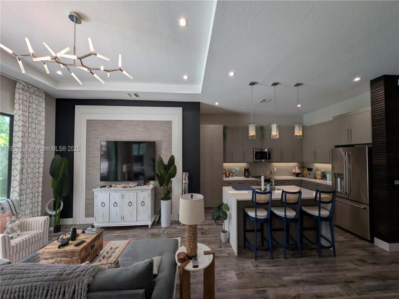 Property photo # 4