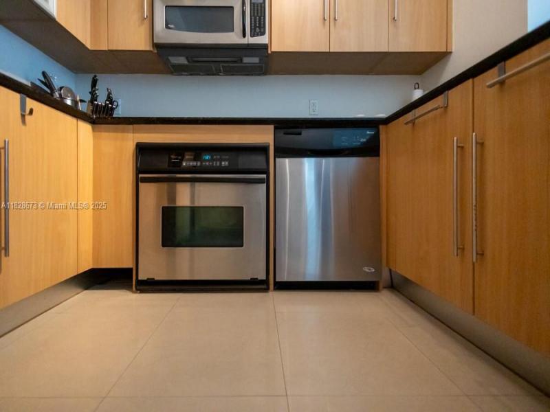 Property photo # 6
