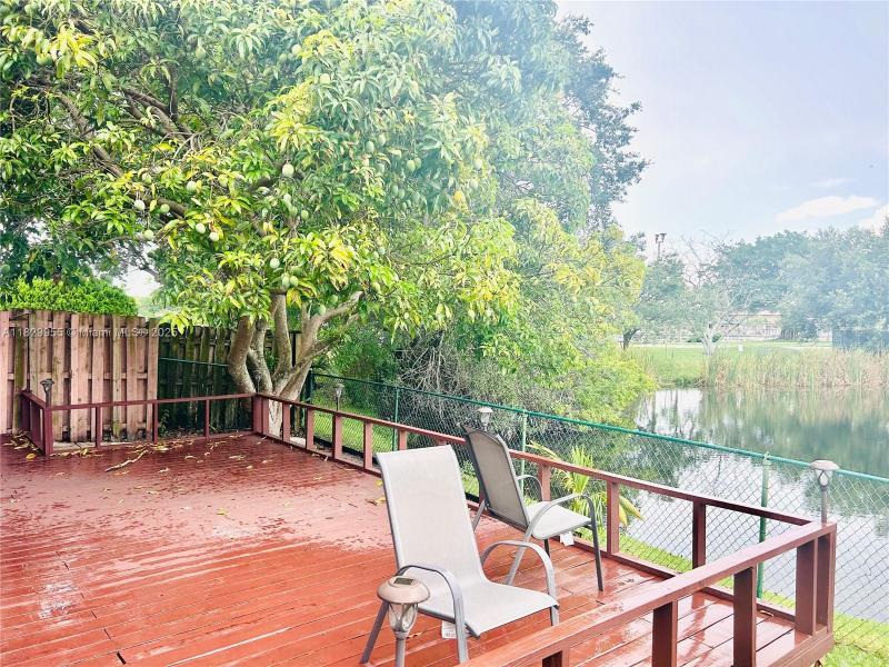 Property photo # 4