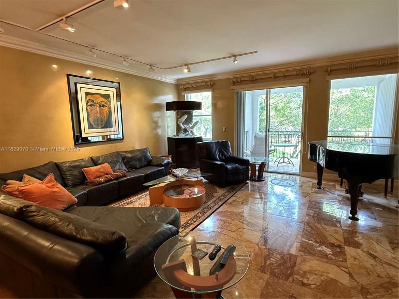 Comprar apartamento en Mediterranean Village C203