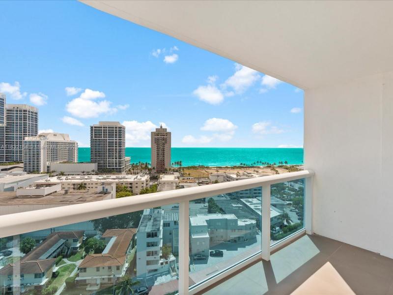 Condo for sale at Aquasol PH-R