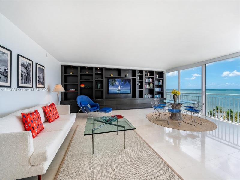 Property photo # 4