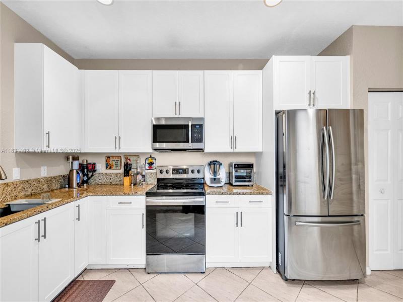 Property photo # 2